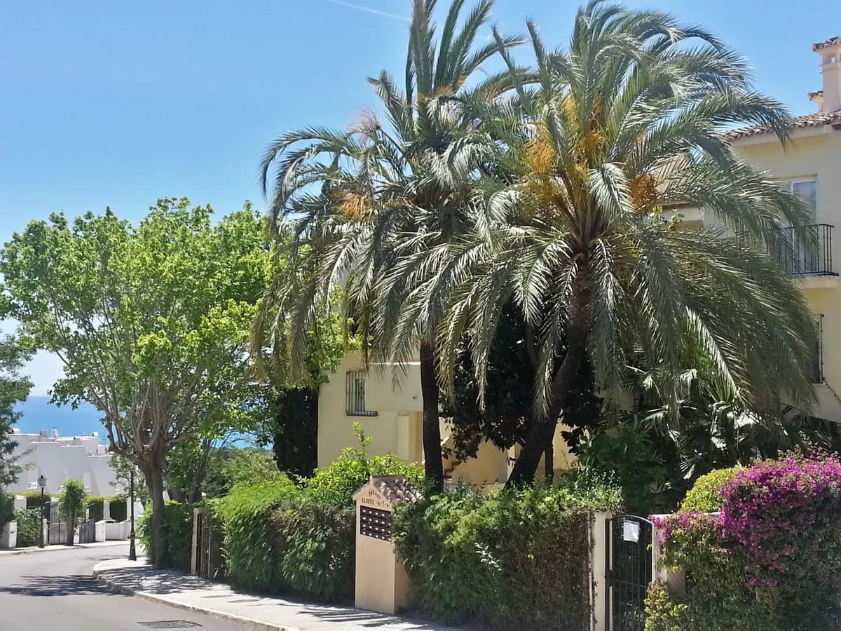 2 Bedroom Ground Floor Apartment for Sale in Reserva de Marbella, Málaga - Image 5