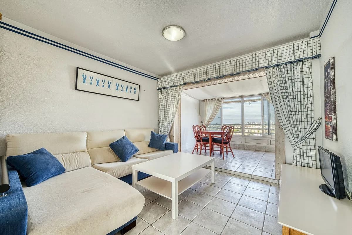 2 Bedroom Penthouse Duplex for Sale in Riviera del Sol, Málaga - Image 6