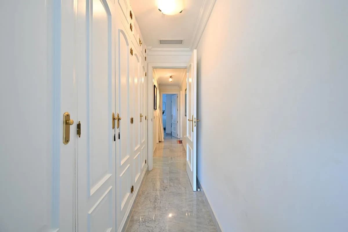 3 Bedroom Duplex for Sale in Alhaurín el Grande, Málaga - Image 7