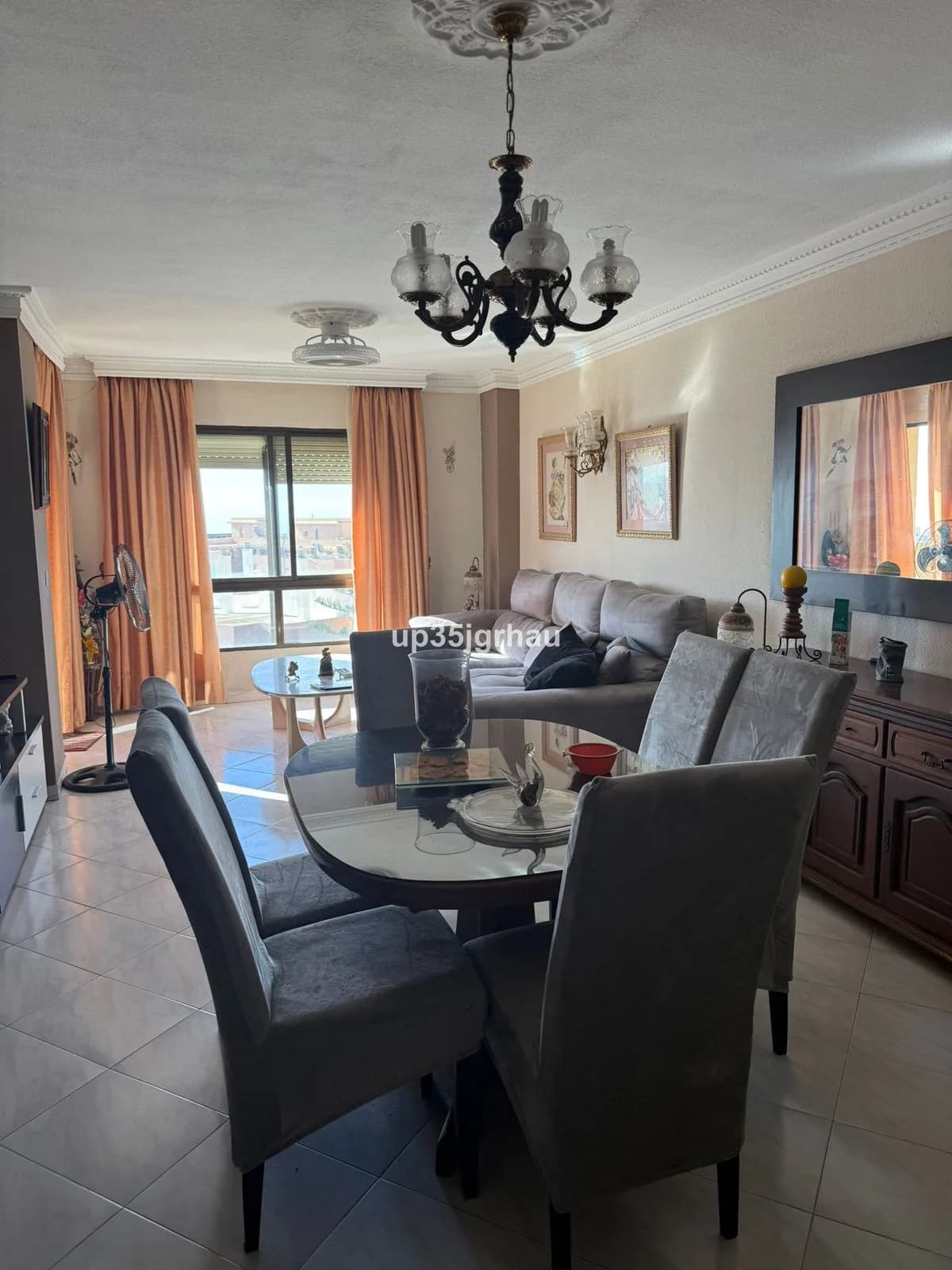 4 Bedroom Top Floor Apartment for Sale in Estepona, Málaga - Image 3