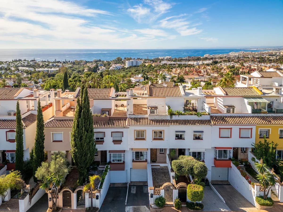 3 Bedroom Townhouse for Sale in Marbella, Málaga