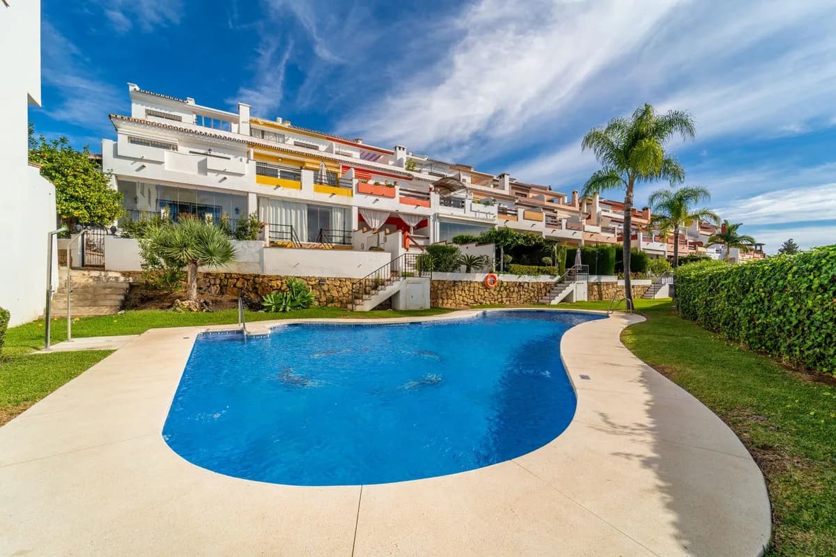 3 Bedroom Townhouse for Sale in Marbella, Málaga - Image 6