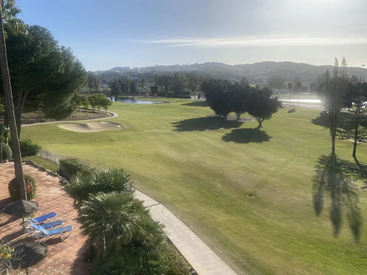 3 Bedroom Penthouse for Sale in Mijas, Málaga - Image 2