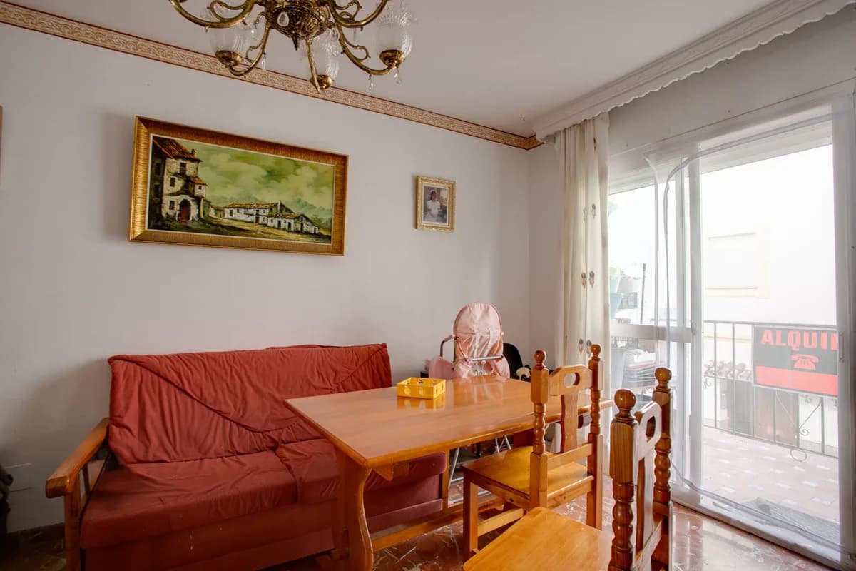 4 Bedroom Townhouse for Sale in Estepona, Málaga - Image 9