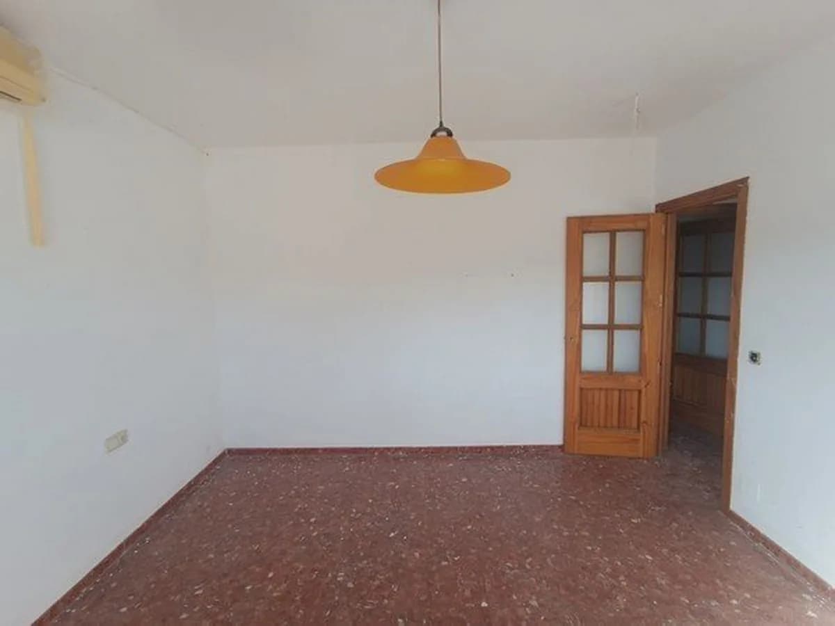 3 Bedroom Middle Floor Apartment for Sale in Riviera del Sol, Málaga - Image 3