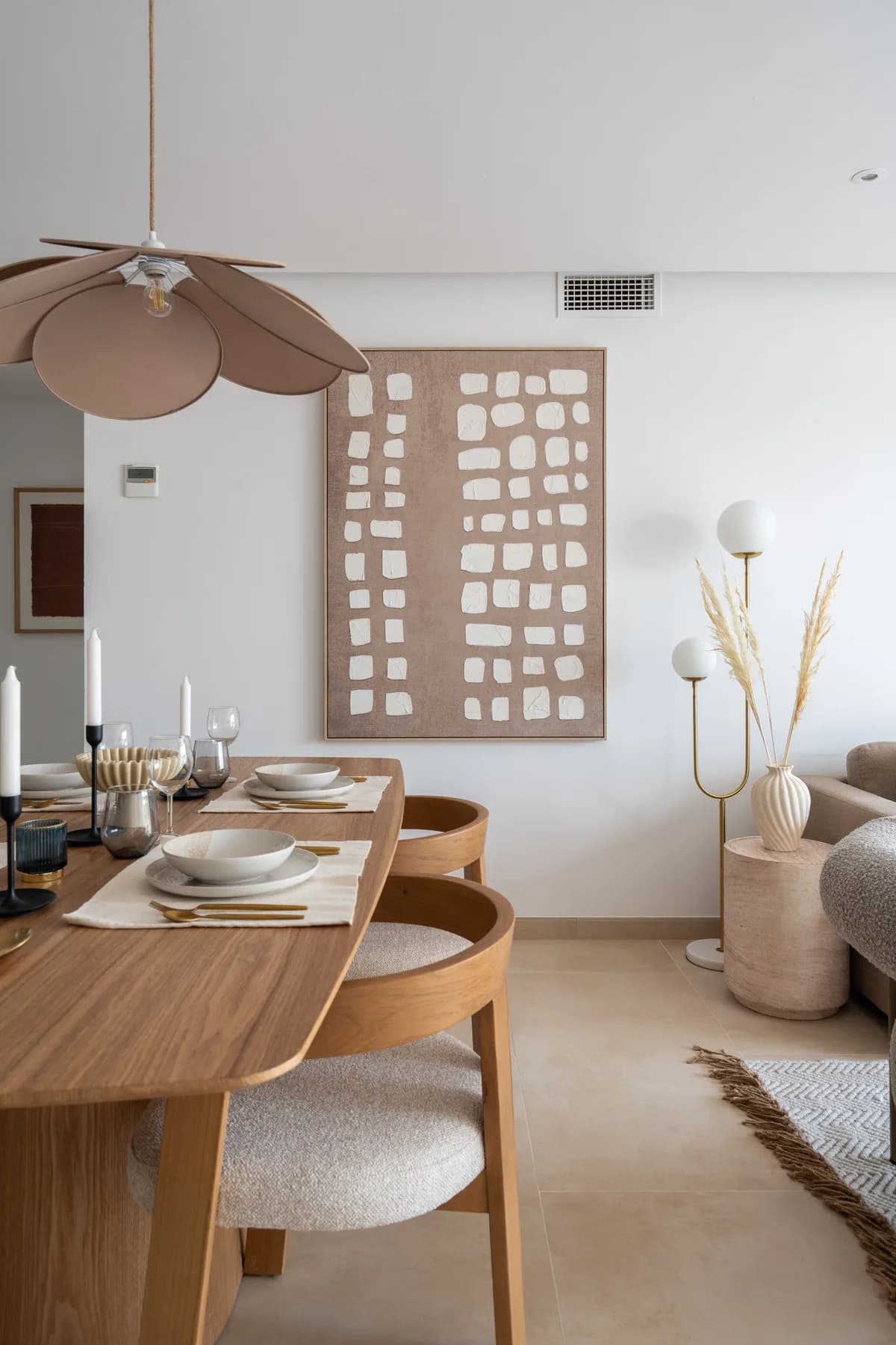 2 Bedroom Middle Floor Apartment for Sale in La Quinta, Málaga - Image 4