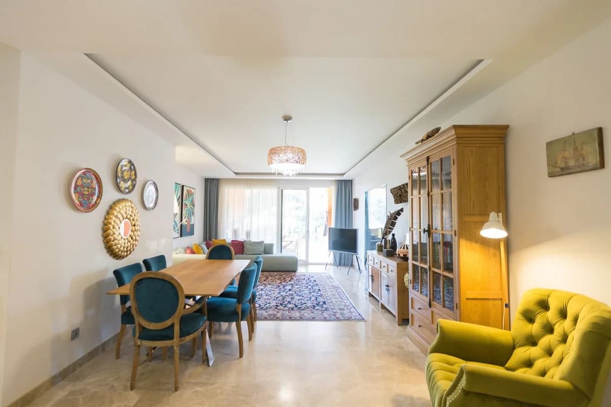 2 Bedroom Ground Floor Apartment for Sale in Nueva Andalucía, Málaga - Image 5