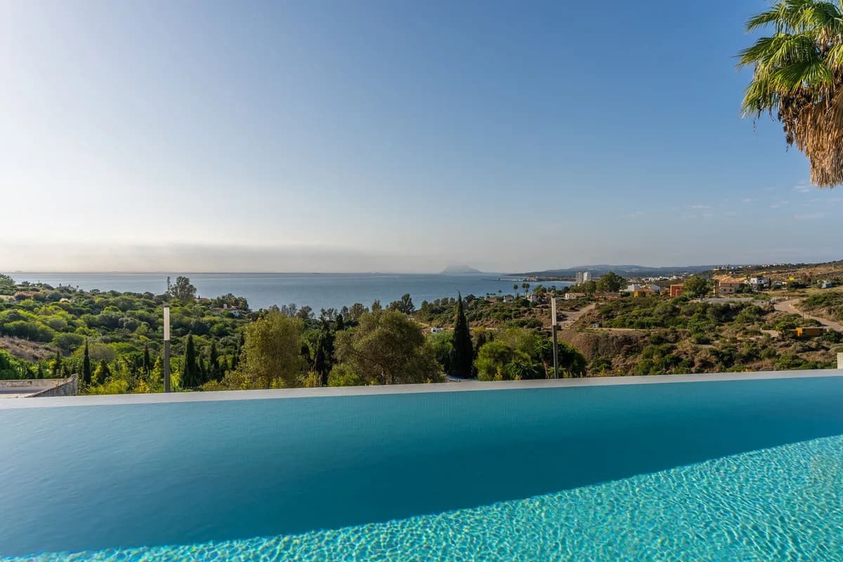 2 Bedroom Townhouse for Sale in Manilva, Málaga