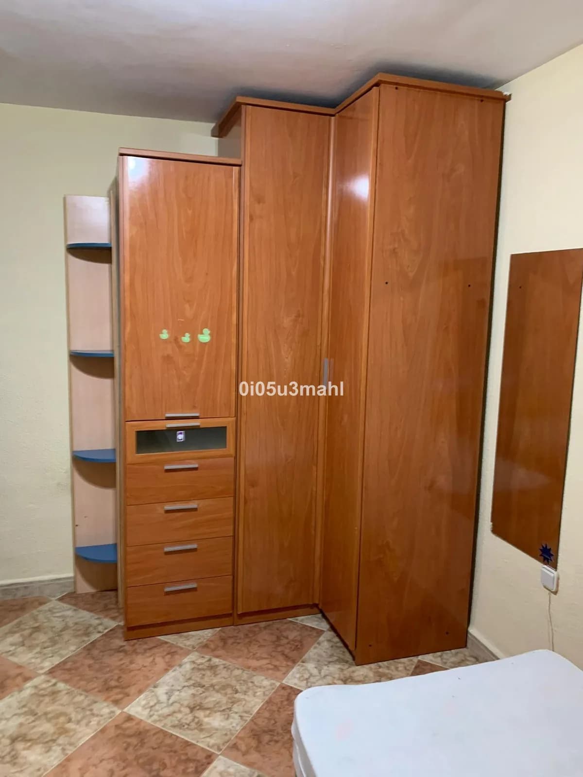 3 Bedroom Middle Floor Apartment for Sale in Portada Alta, Málaga - Image 8