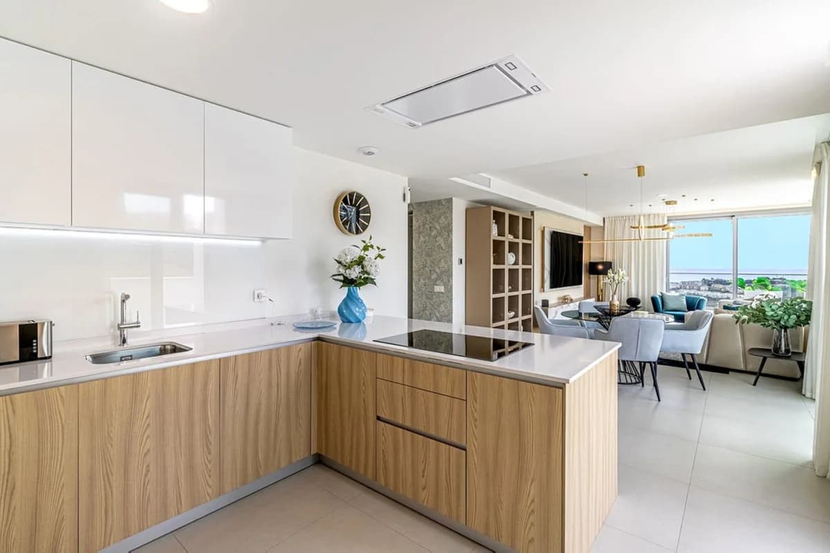 2 Bedroom Penthouse Duplex for Sale in Calanova Golf, Málaga - Image 8