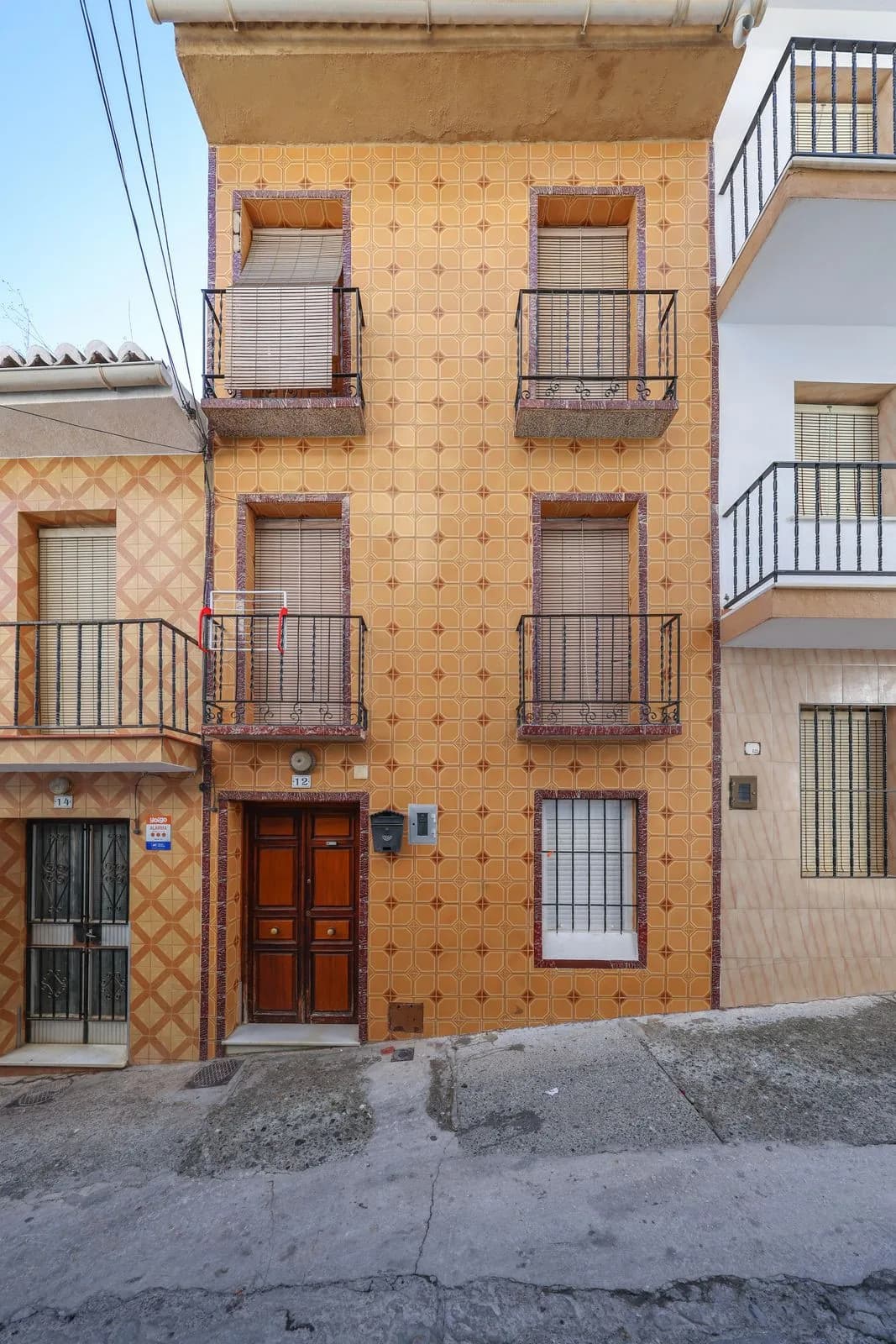 4 Bedroom Townhouse for Sale in Guaro, Málaga - Image 3