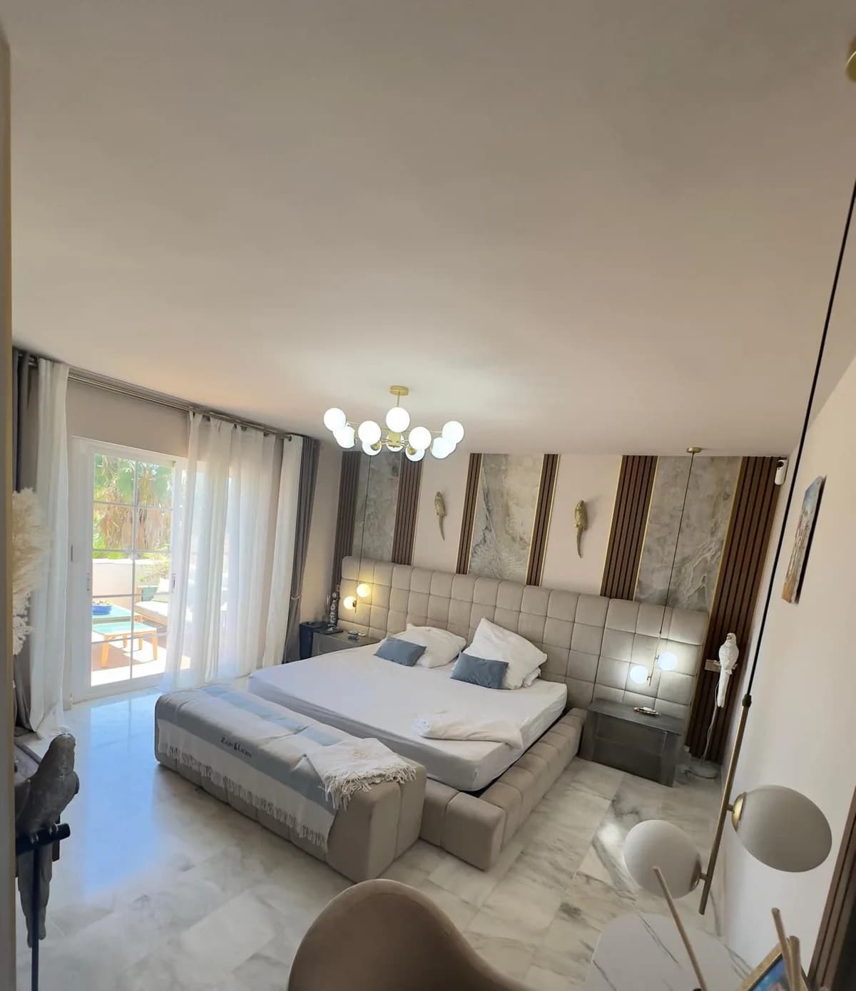 7 Bedroom Detached Villa for Sale in Guadalmina Alta, Málaga - Image 5