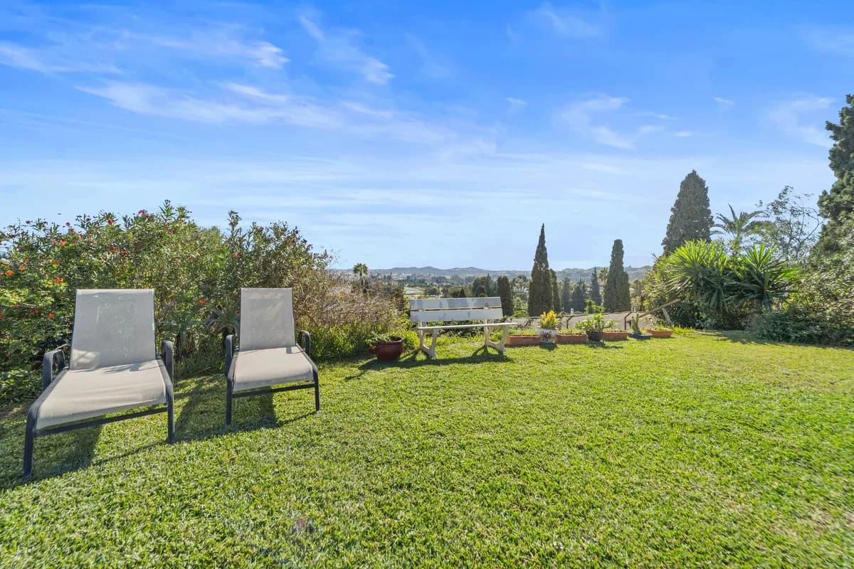4 Bedroom Detached Villa for Sale in Mijas, Málaga - Image 3