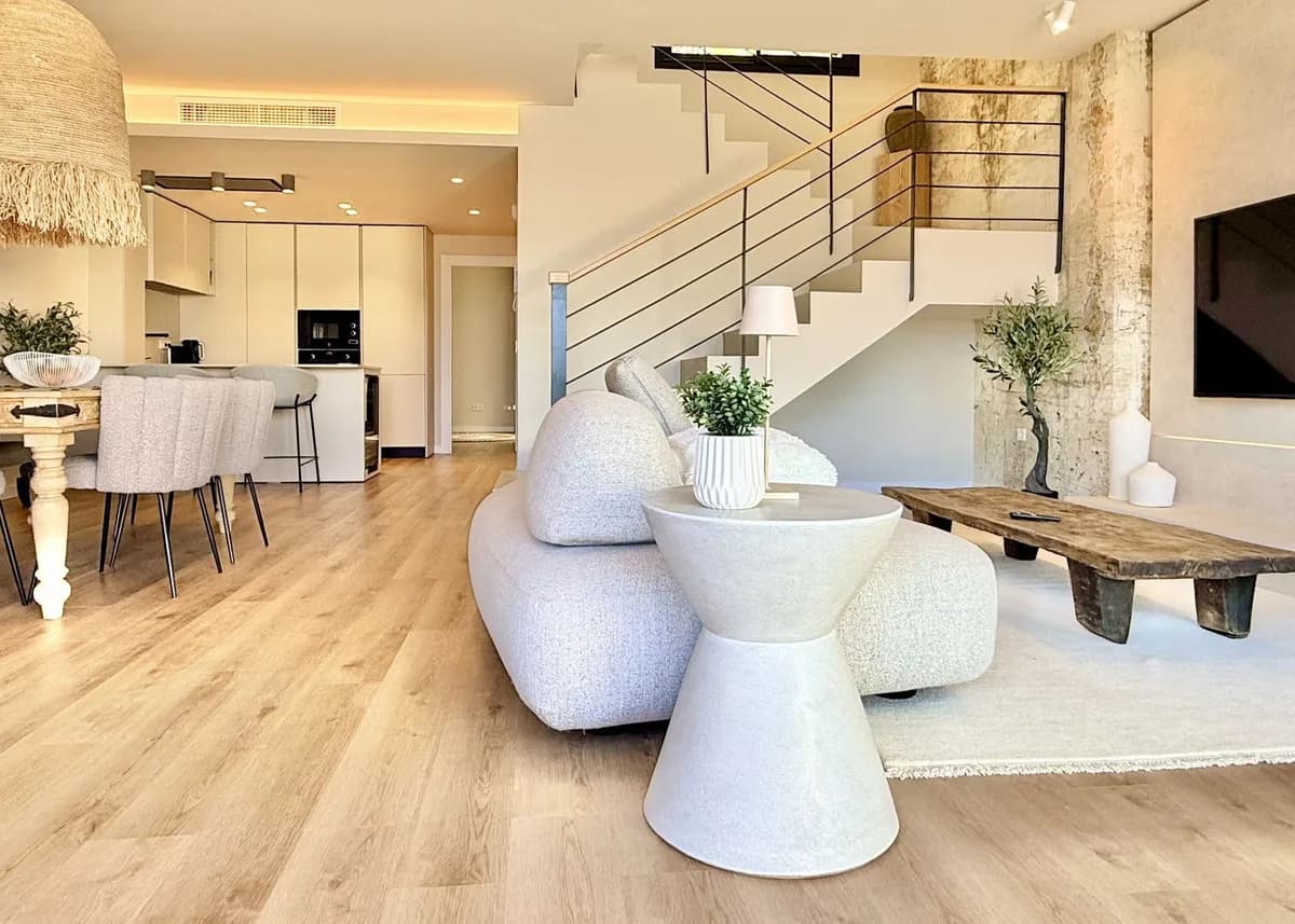 3 Bedroom Townhouse for Sale in Elviria, Málaga - Image 9