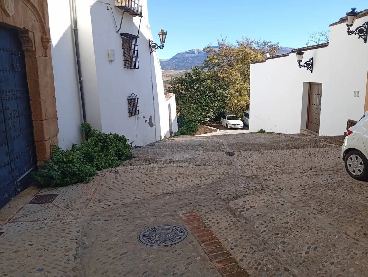 6 Bedroom Townhouse for Sale in Ronda, Málaga