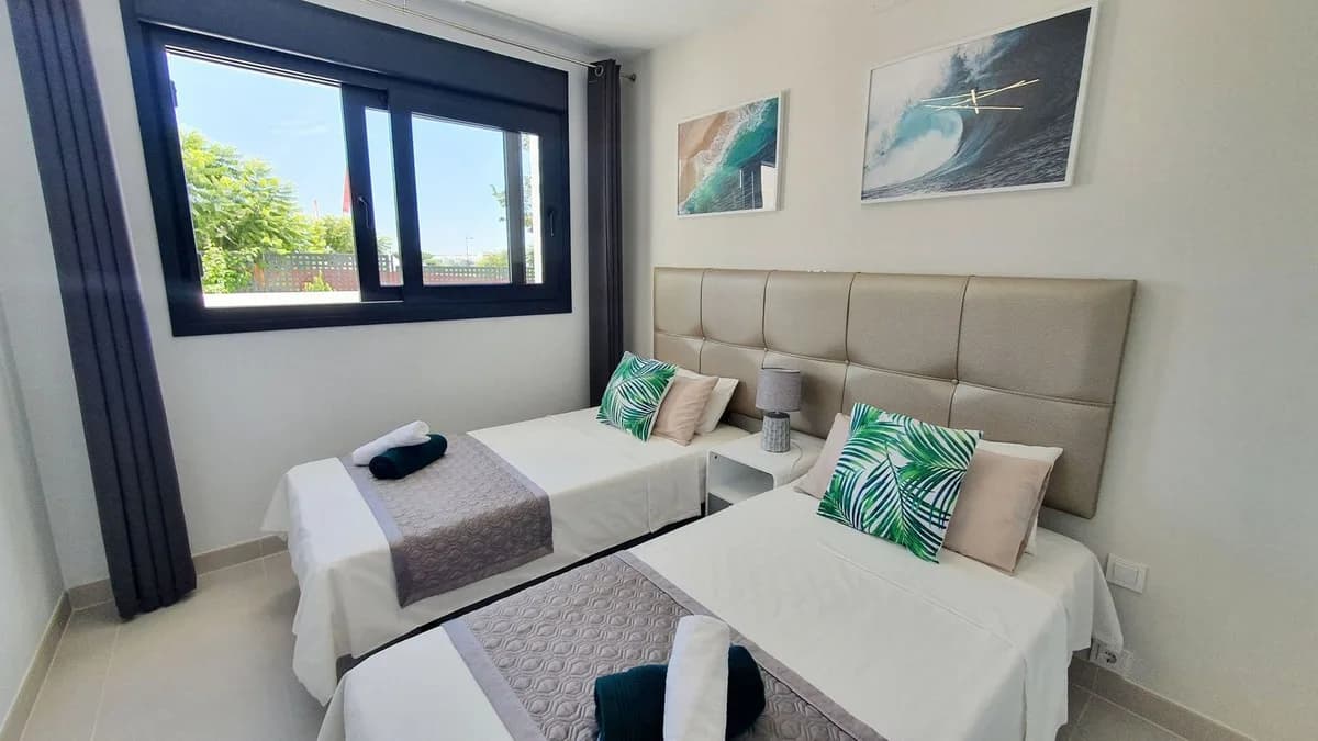 2 Bedroom Ground Floor Apartment for Sale in Bel Air, Málaga - Image 7