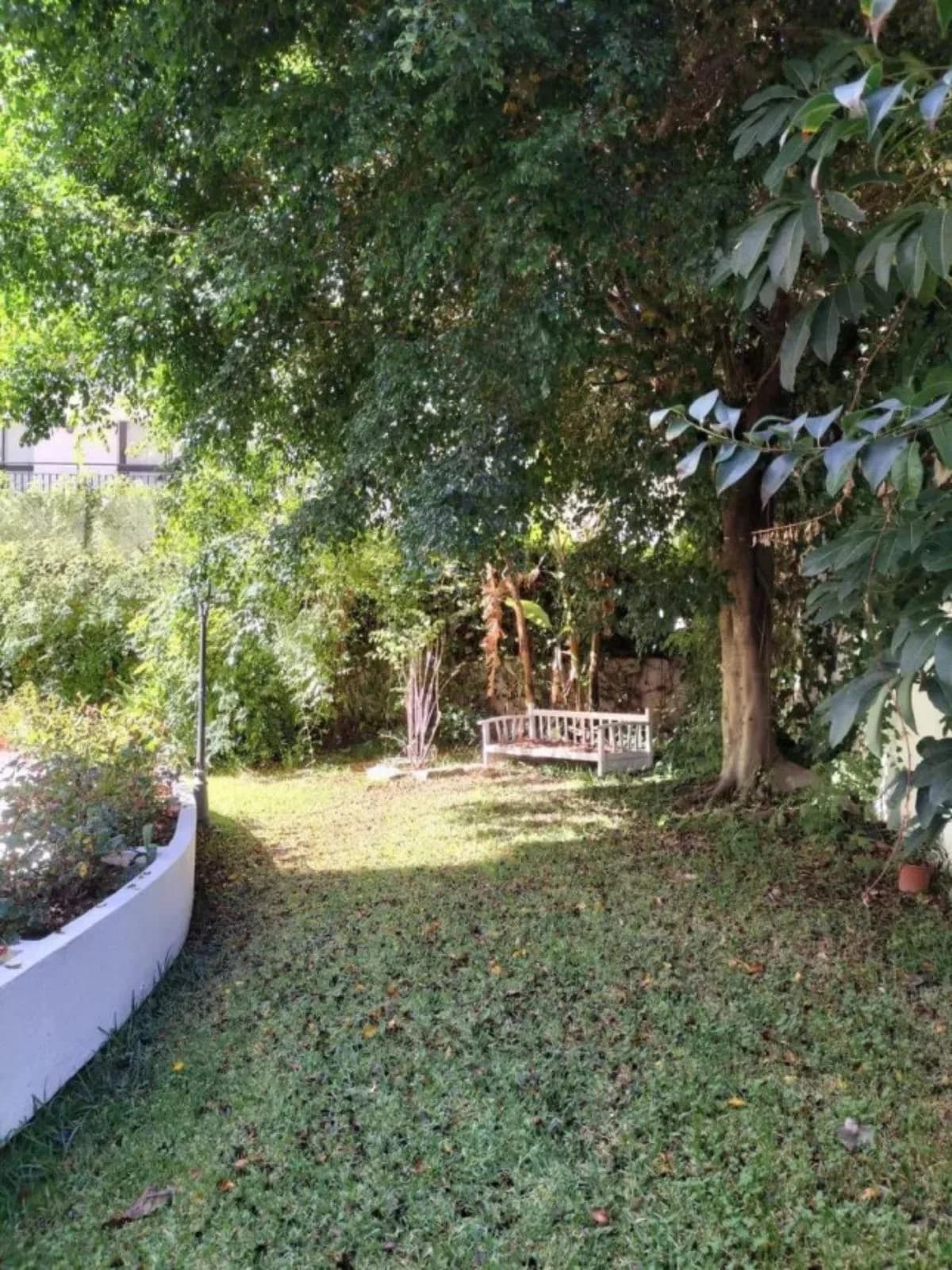 3 Bedroom Middle Floor Apartment for Sale in Marbella, Málaga - Image 5