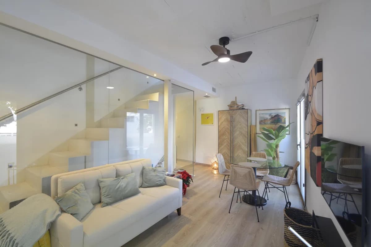 1 Bedroom Penthouse for Sale in Marbella, Málaga