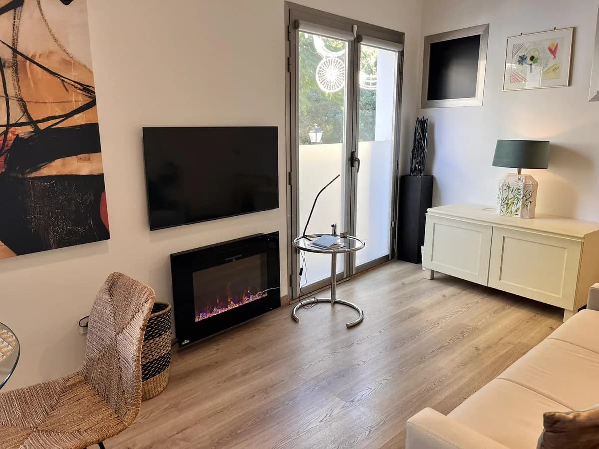 1 Bedroom Penthouse for Sale in Marbella, Málaga - Image 5