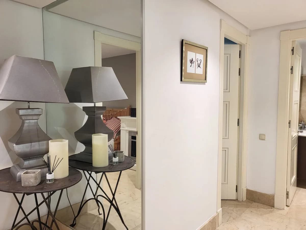 3 Bedroom Ground Floor Apartment for Sale in Río Real, Málaga - Image 8