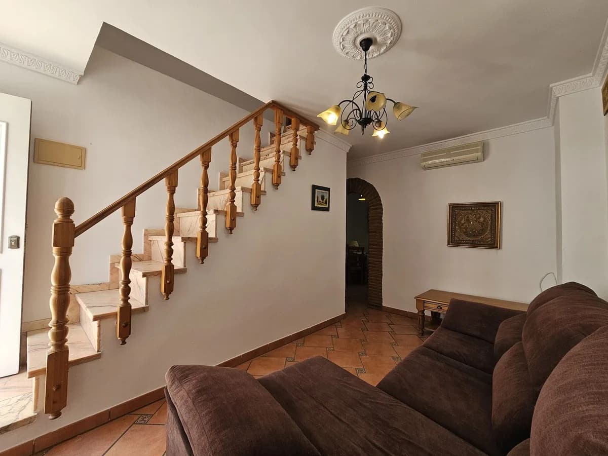 2 Bedroom Townhouse for Sale in Manilva, Málaga - Image 2