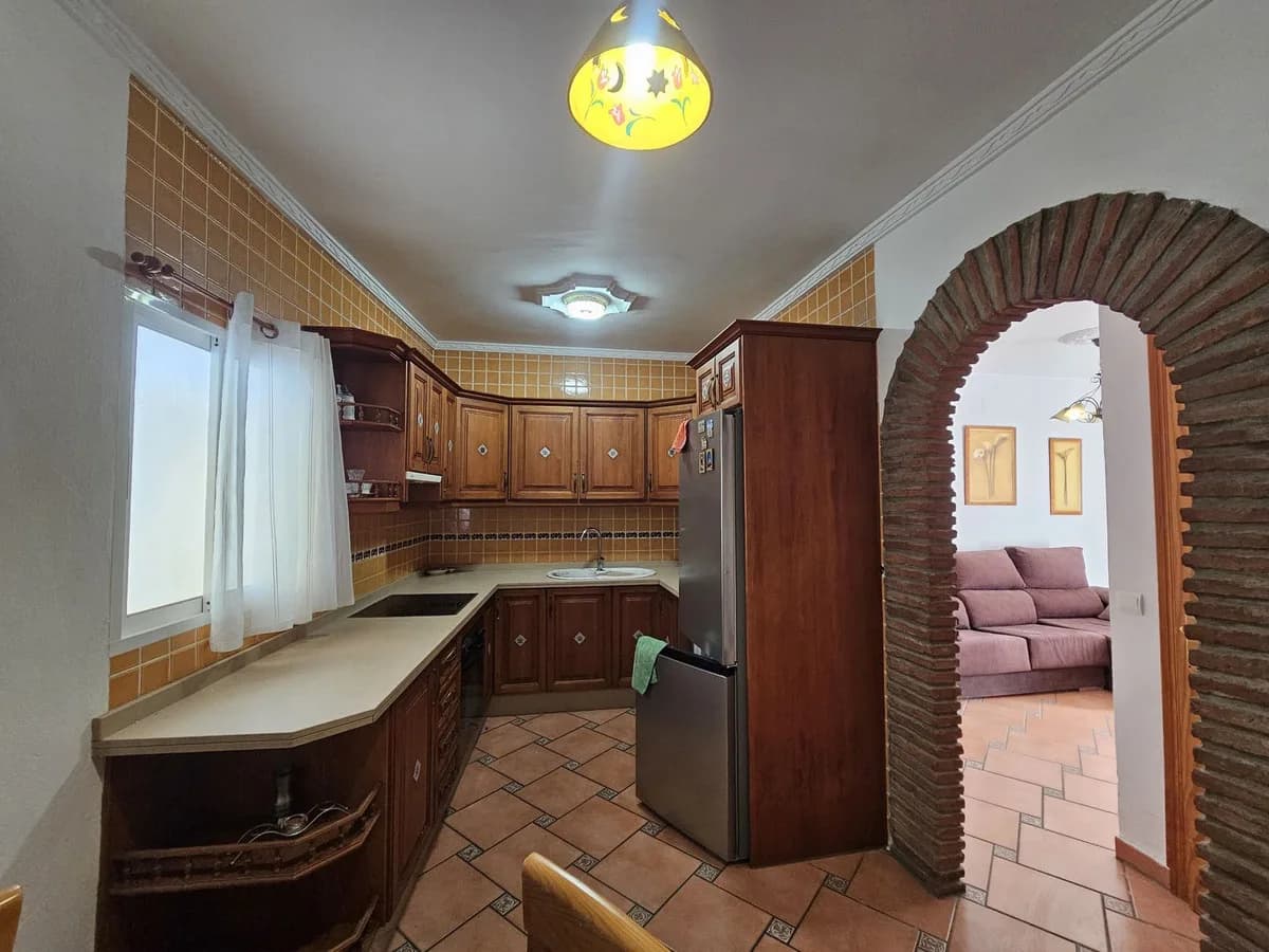 2 Bedroom Townhouse for Sale in Manilva, Málaga - Image 3
