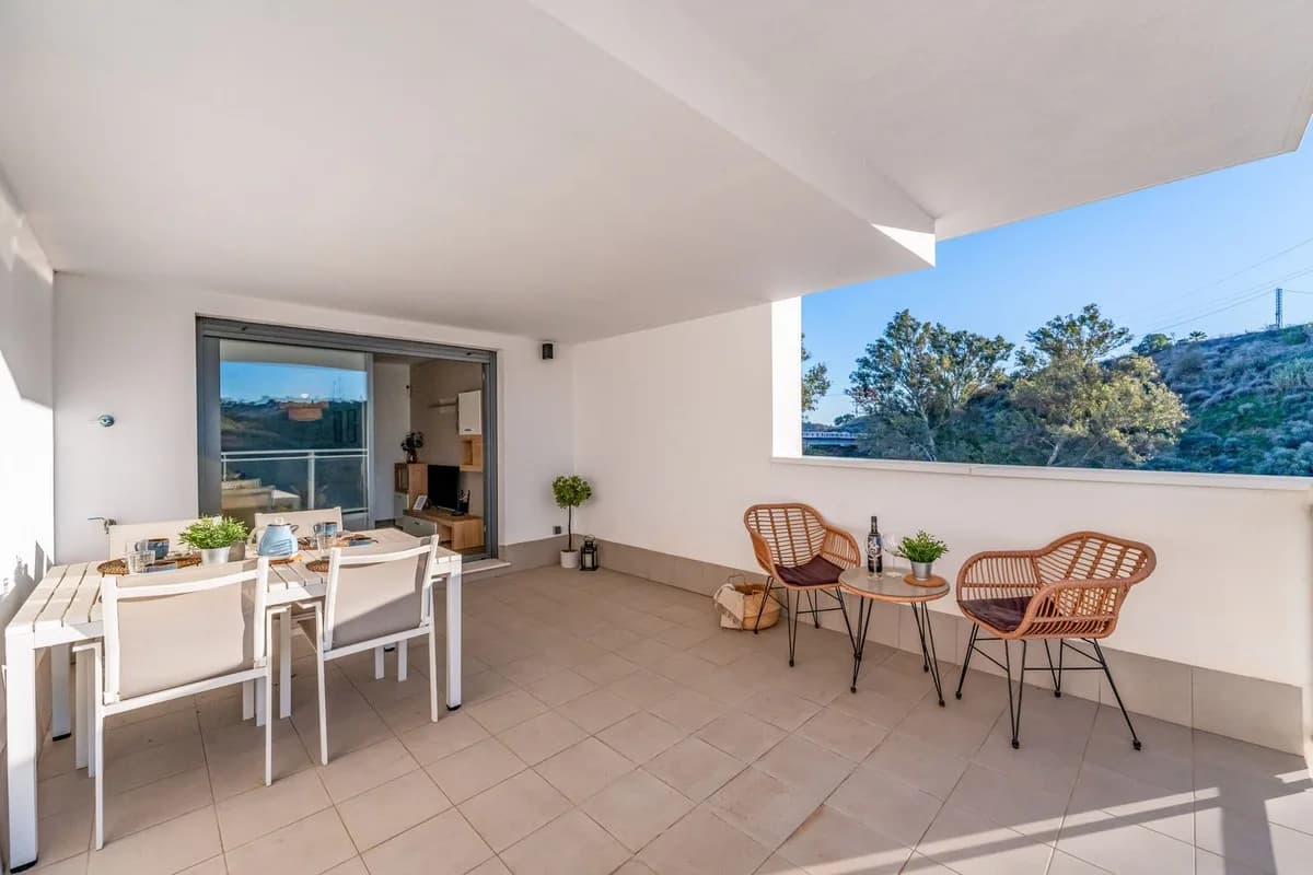 3 Bedroom Middle Floor Apartment for Sale in La Cala de Mijas, Málaga