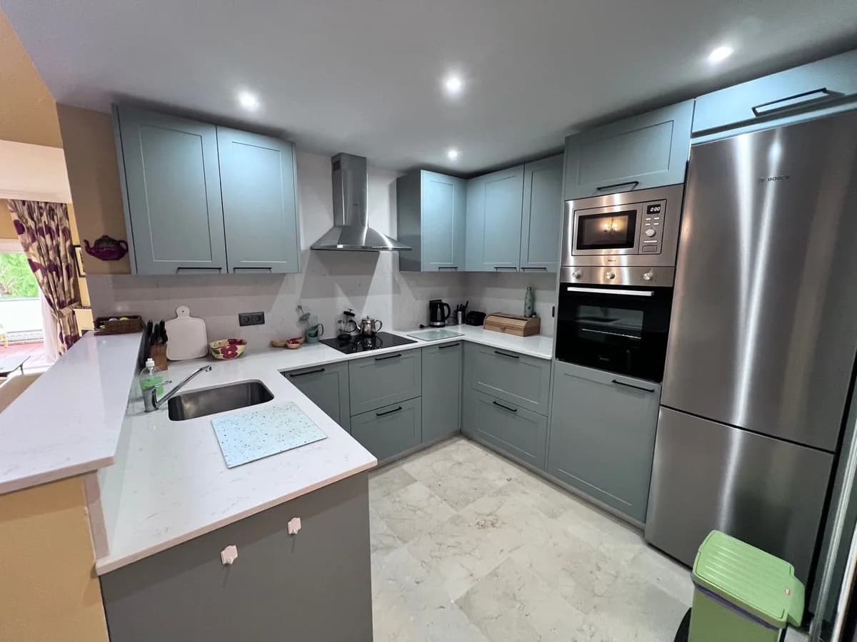 3 Bedroom Penthouse Duplex for Sale in Las Chapas, Málaga - Image 2