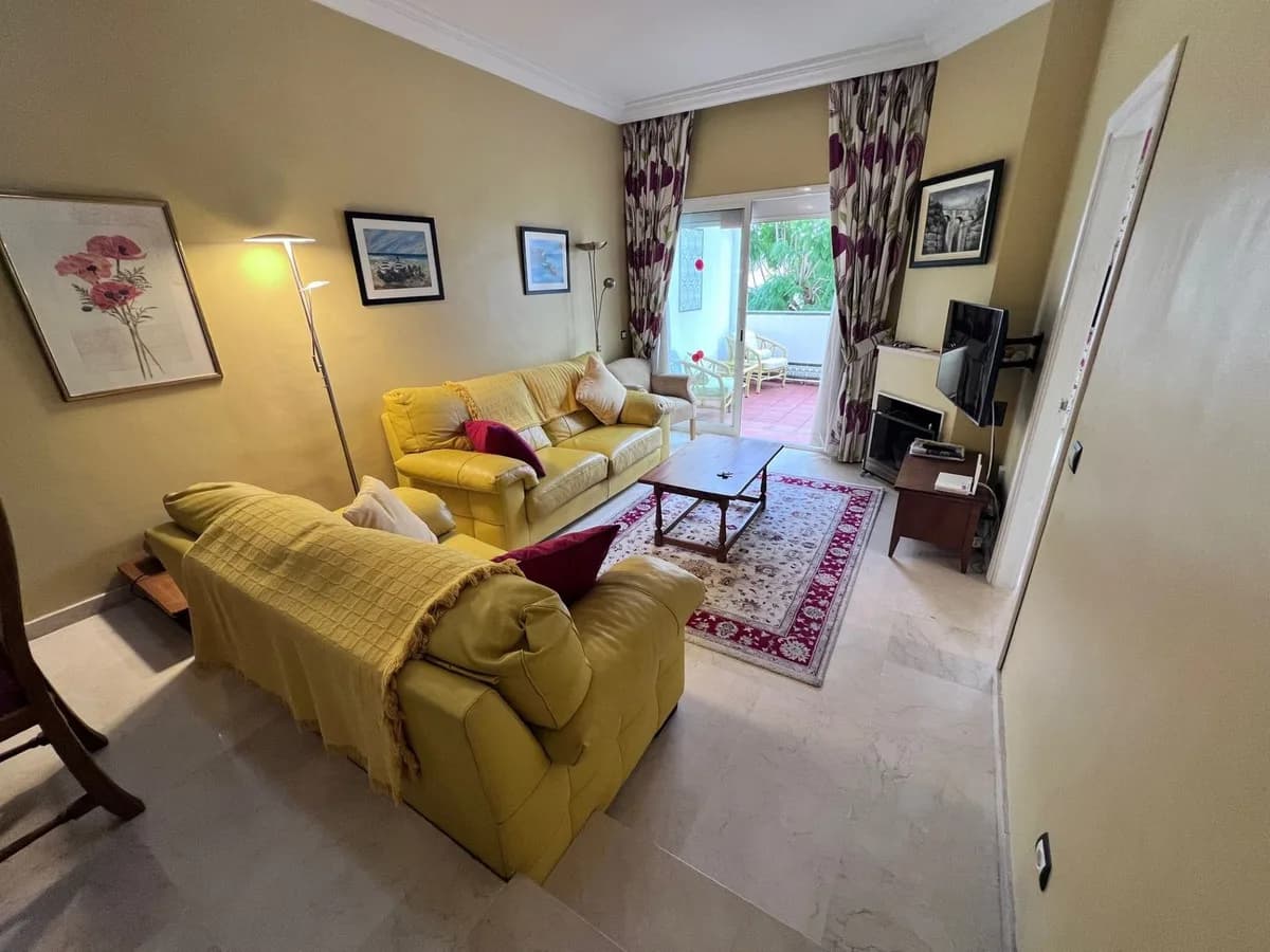 3 Bedroom Penthouse Duplex for Sale in Las Chapas, Málaga - Image 7