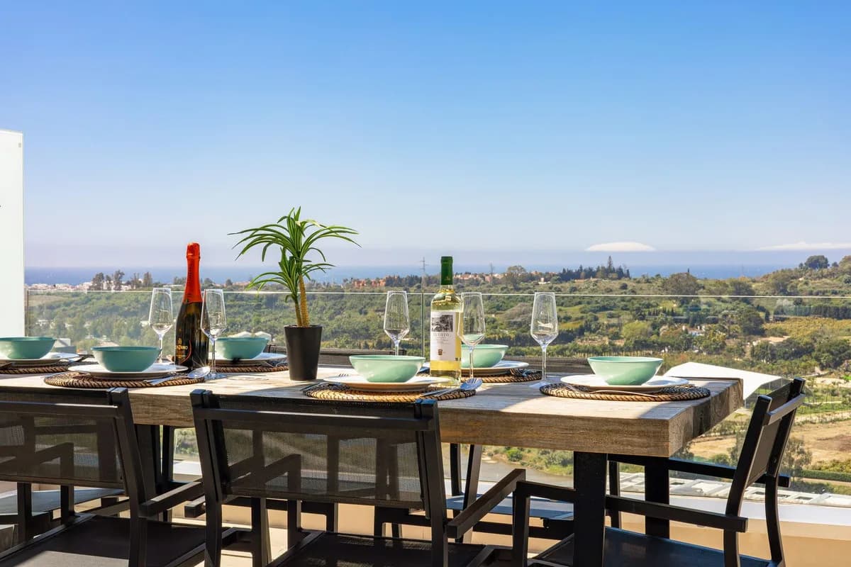 3 Bedroom Penthouse Duplex for Sale in Cancelada, Málaga - Image 2
