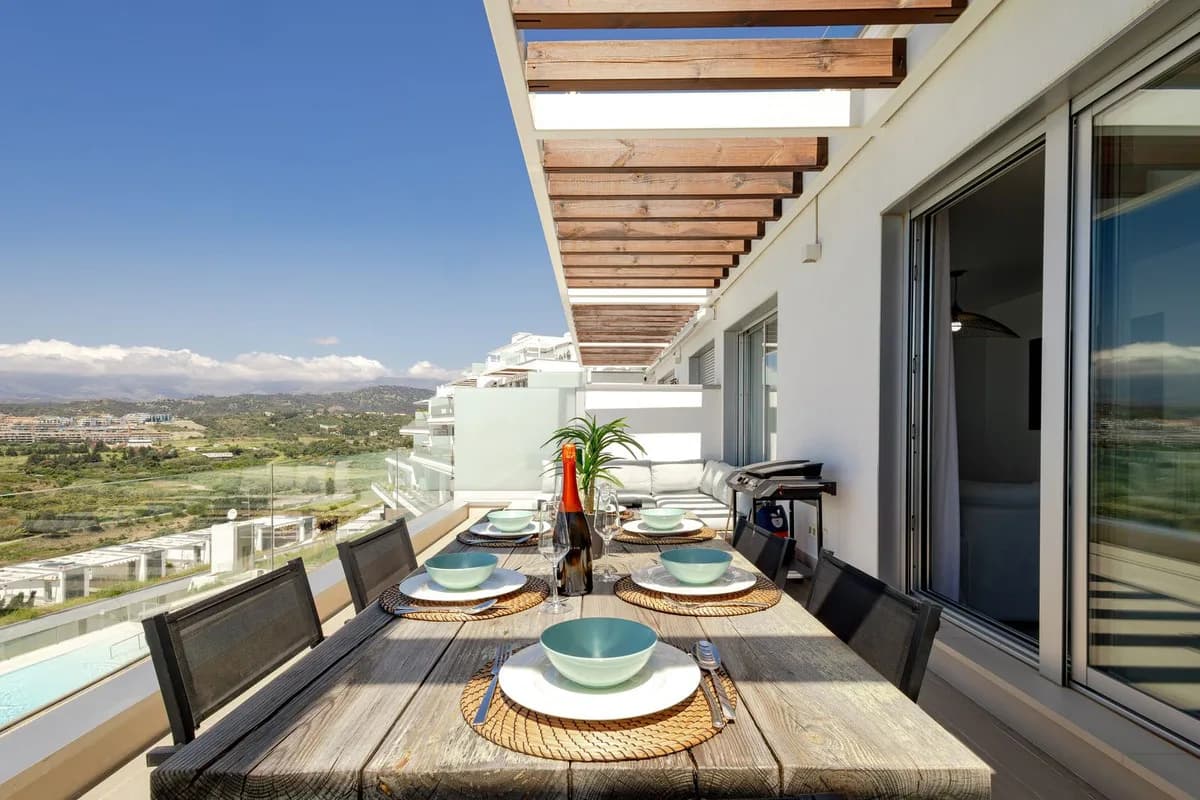 3 Bedroom Penthouse Duplex for Sale in Cancelada, Málaga - Image 3
