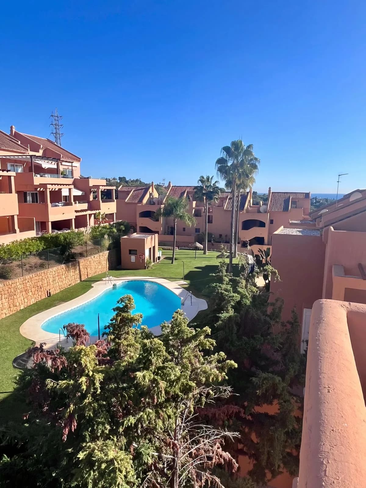 2 Bedroom Penthouse Duplex for Sale in Elviria, Málaga - Image 2