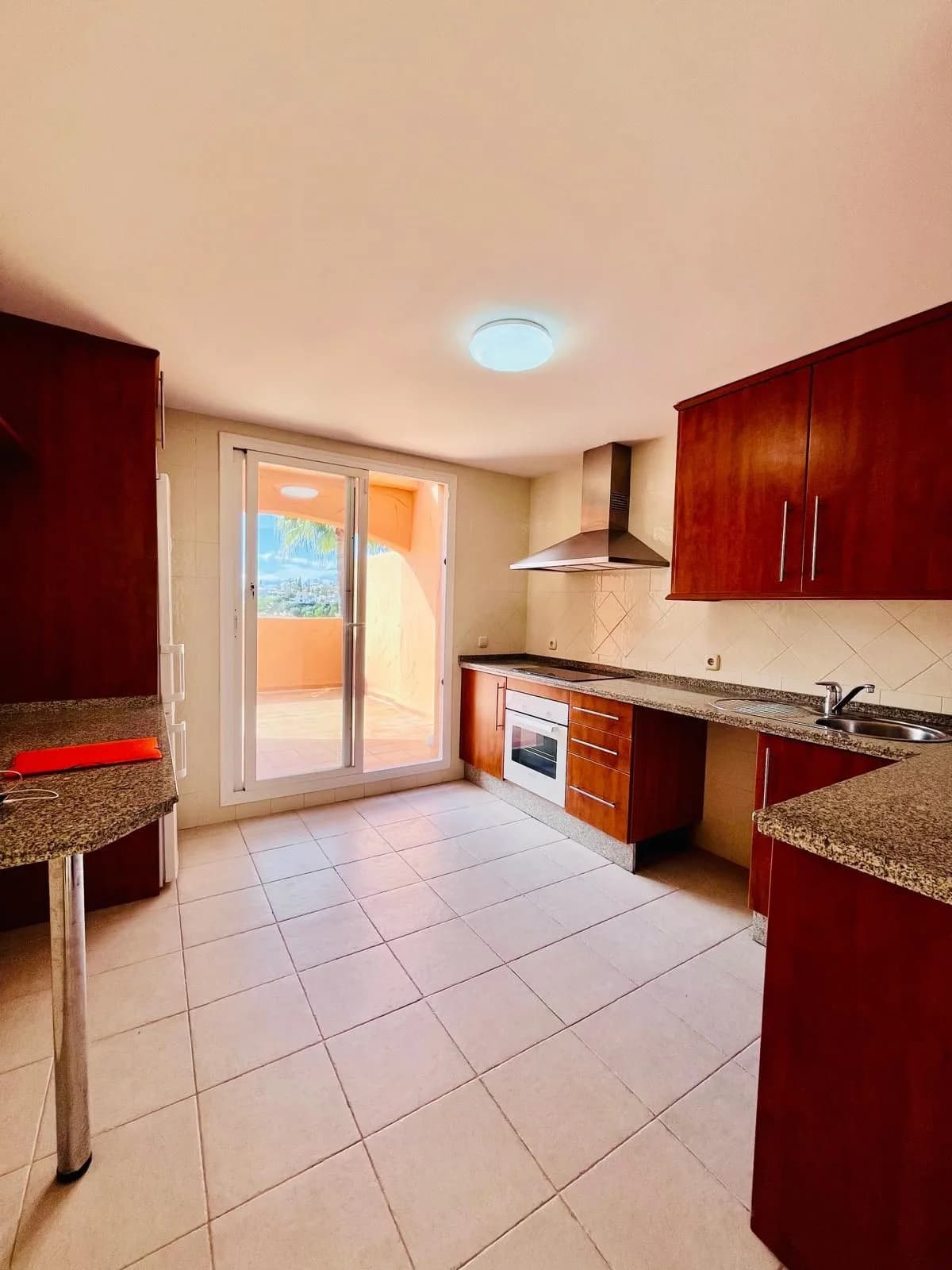 2 Bedroom Penthouse Duplex for Sale in Elviria, Málaga - Image 7