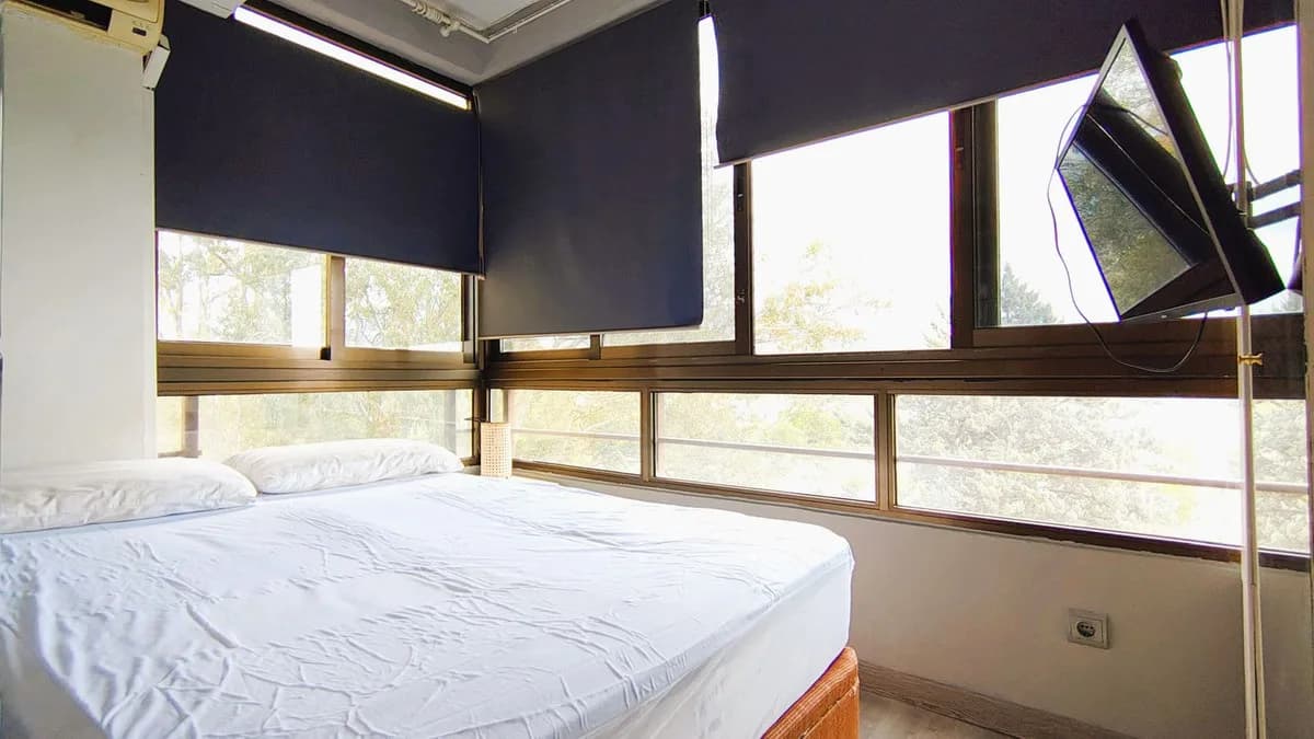 Middle Floor Studio for Sale in Nueva Andalucía, Málaga - Image 8