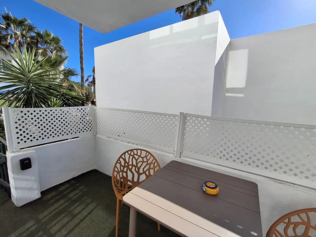 1 Bedroom Ground Floor Apartment for Sale in Riviera del Sol, Málaga - Image 3