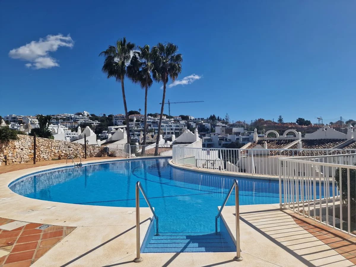 3 Bedroom Townhouse for Sale in Reserva de Marbella, Málaga - Image 5