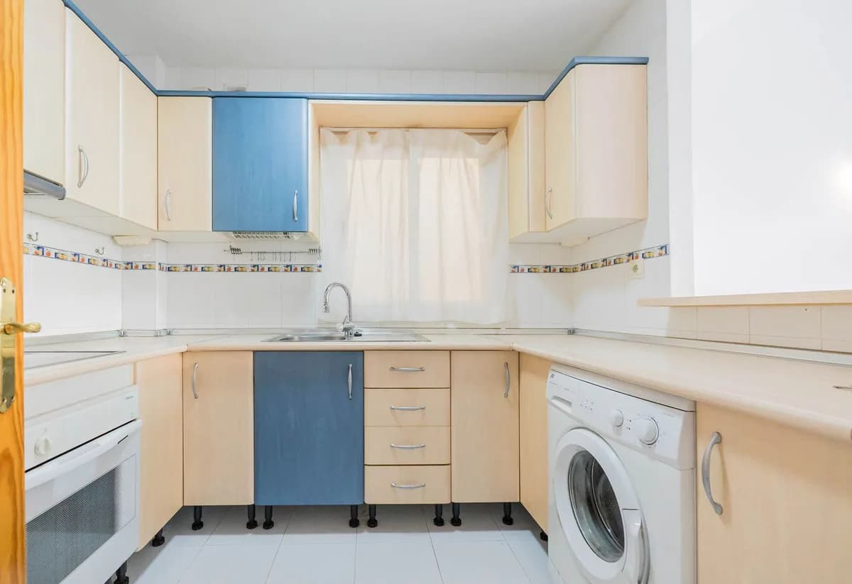 3 Bedroom Townhouse for Sale in Torreblanca, Málaga - Image 8