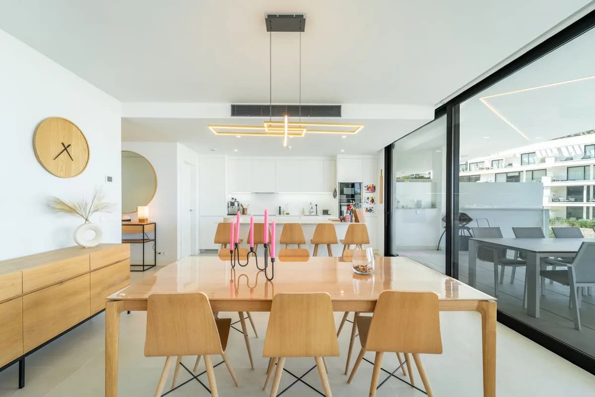 3 Bedroom Ground Floor Apartment for Sale in Fuengirola, Málaga - Image 7