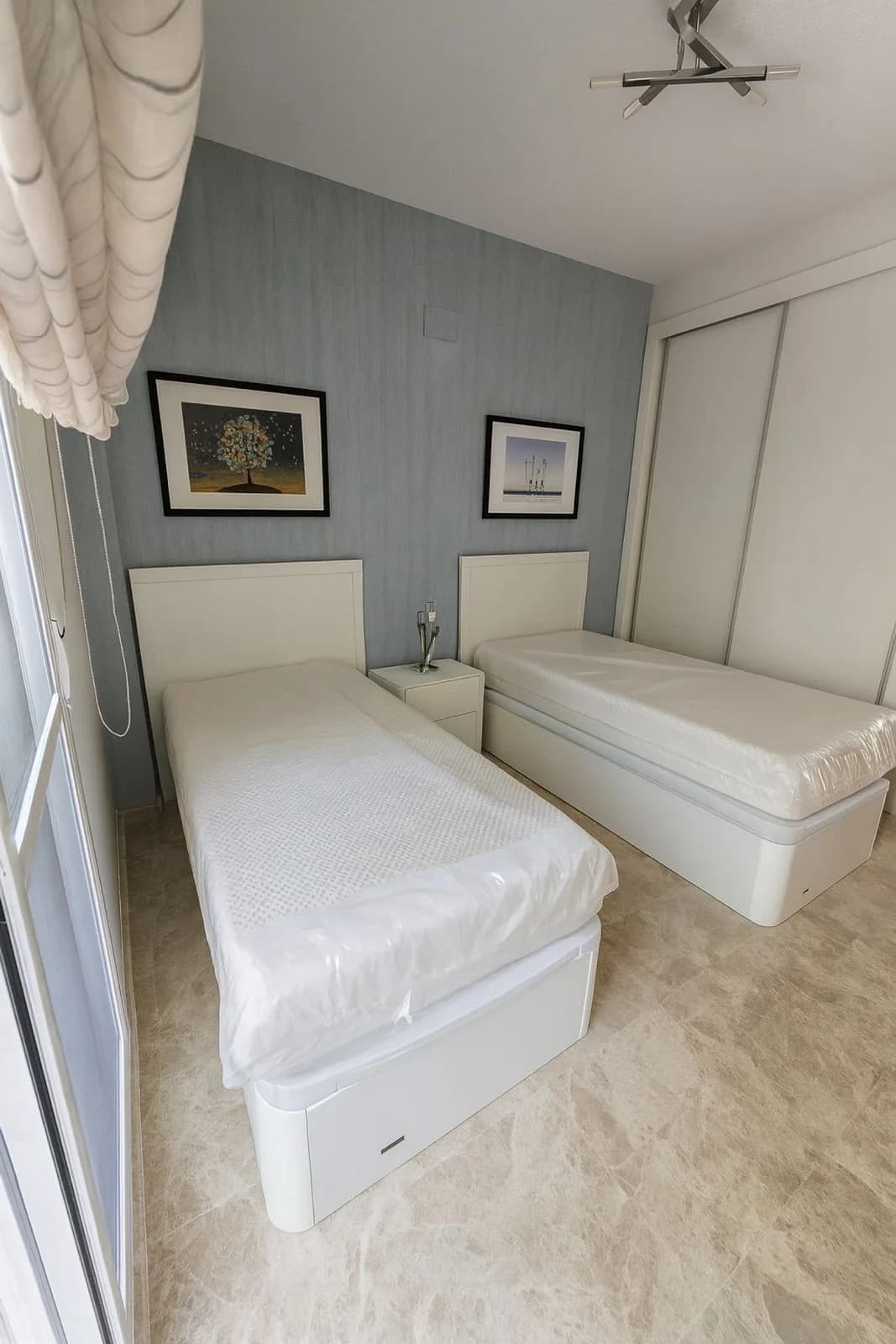 2 Bedroom Ground Floor Apartment for Sale in Nueva Andalucía, Málaga - Image 6