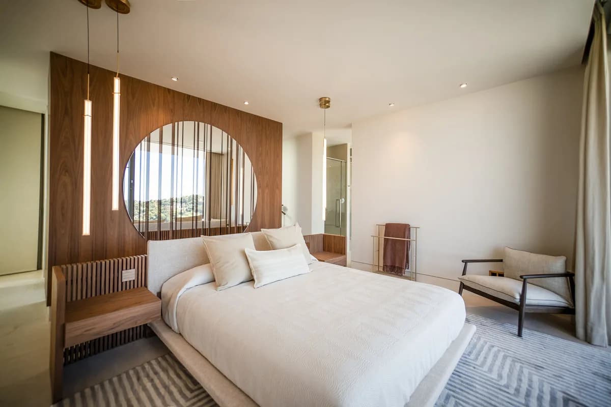5 Bedroom Detached Villa for Sale in La Zagaleta, Málaga - Image 9