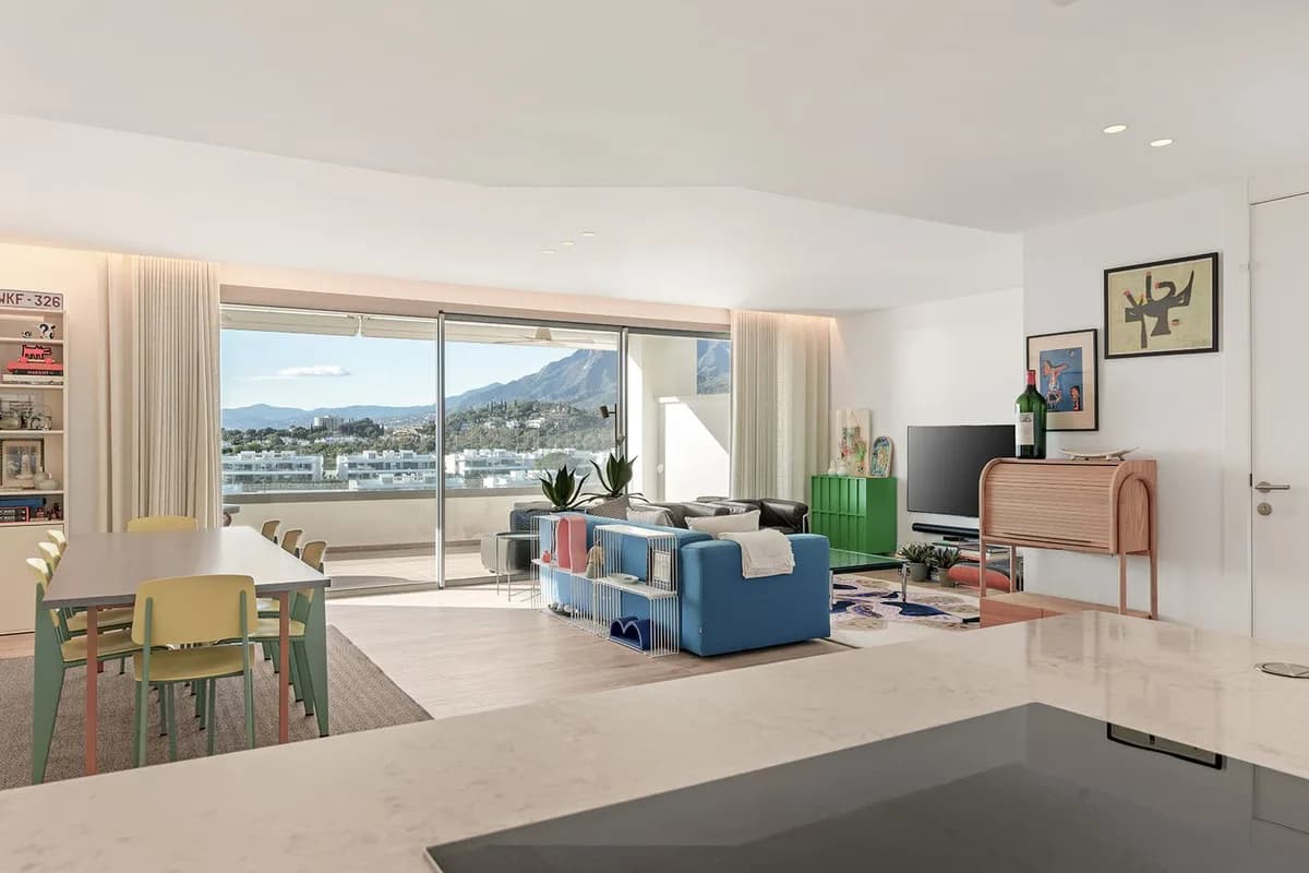 3 Bedroom Penthouse for Sale in Santa Clara, Málaga - Image 5