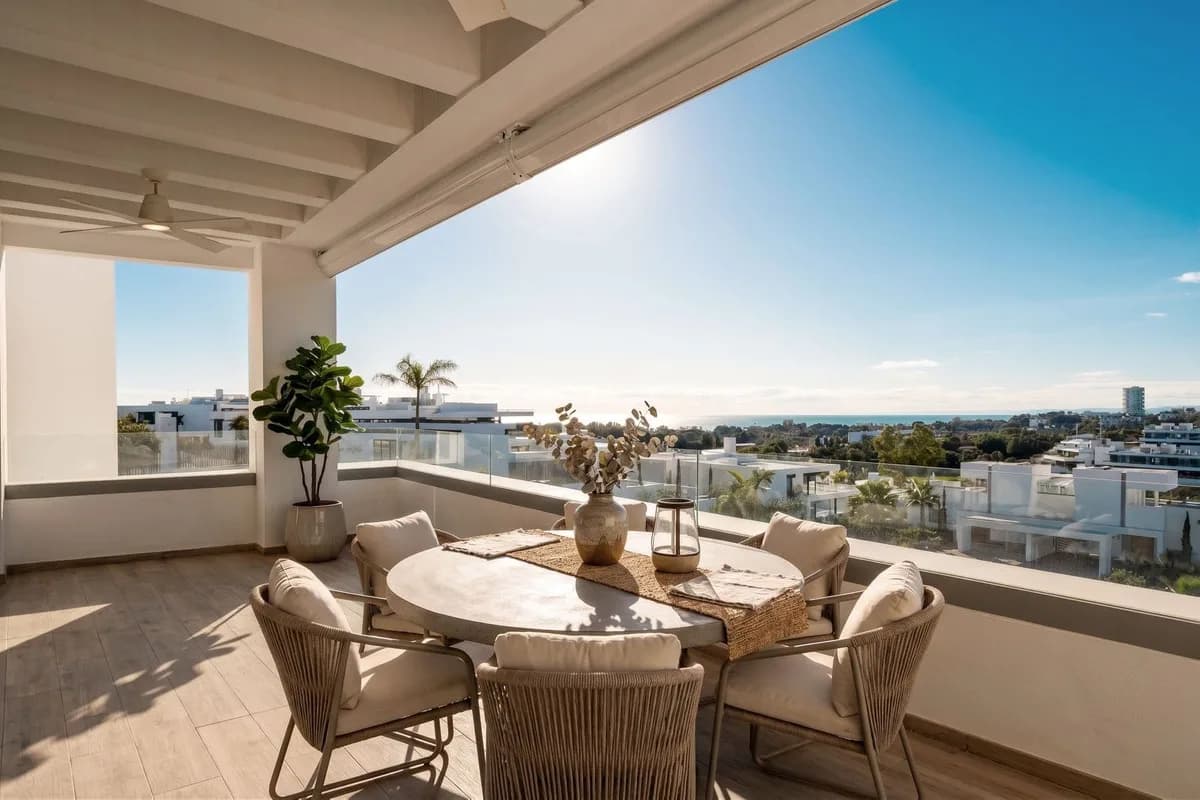 3 Bedroom Penthouse for Sale in Santa Clara, Málaga - Image 9