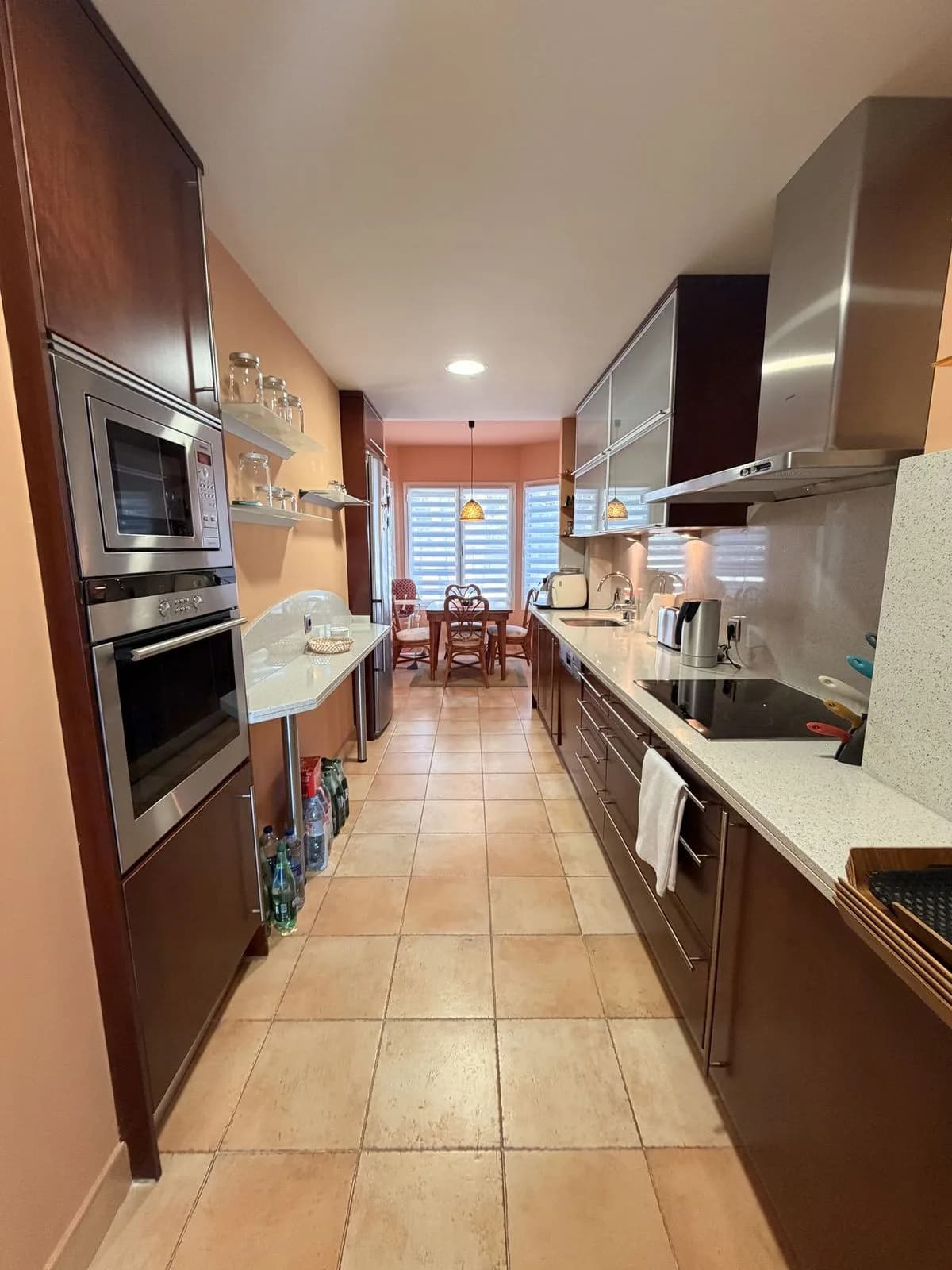 2 Bedroom Middle Floor Apartment for Sale in Sierra Blanca, Málaga - Image 5