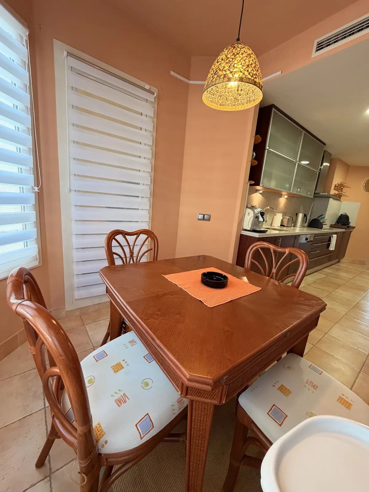 2 Bedroom Middle Floor Apartment for Sale in Sierra Blanca, Málaga - Image 7