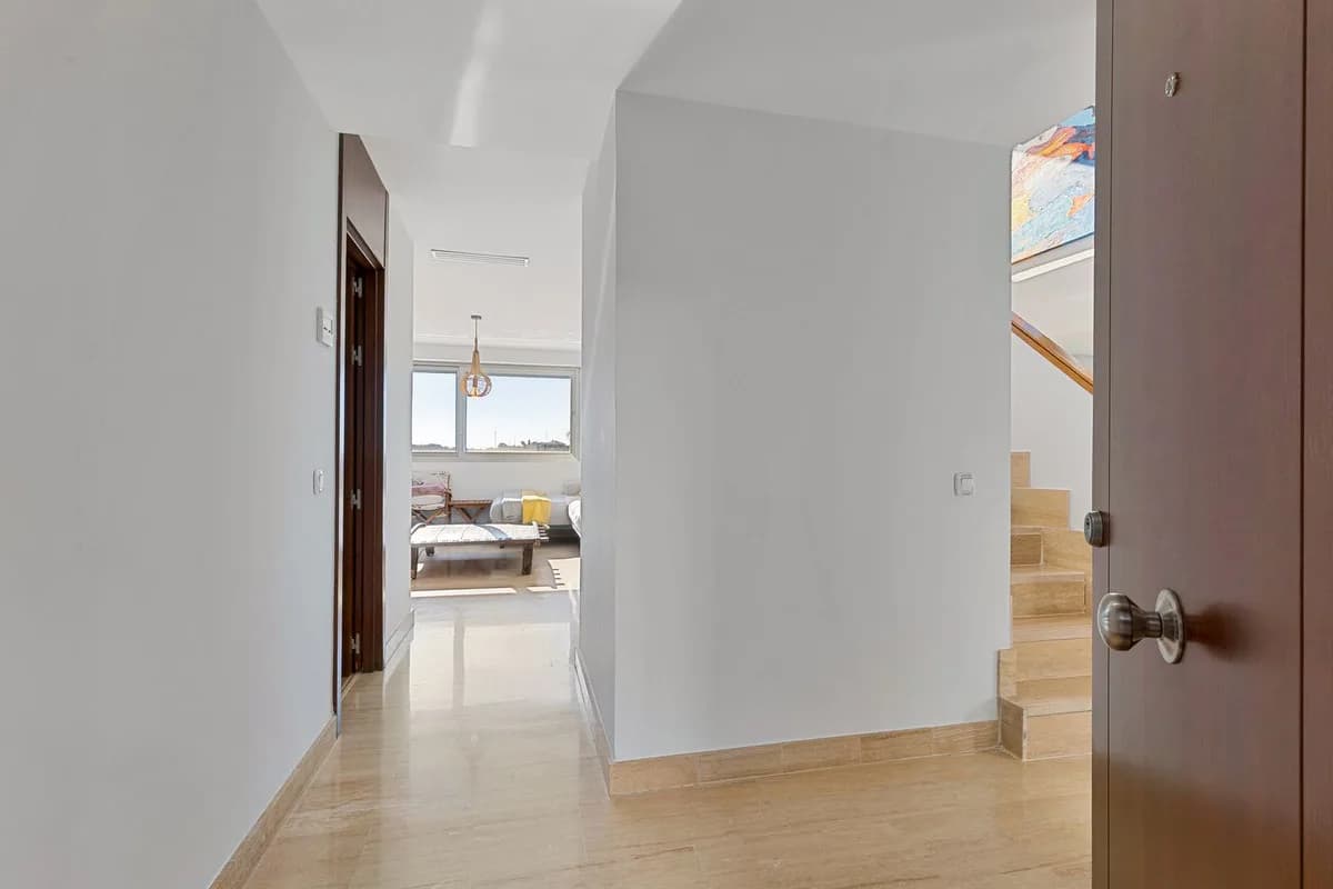 5 Bedroom Penthouse Duplex for Sale in La Cala Golf, Málaga - Image 7