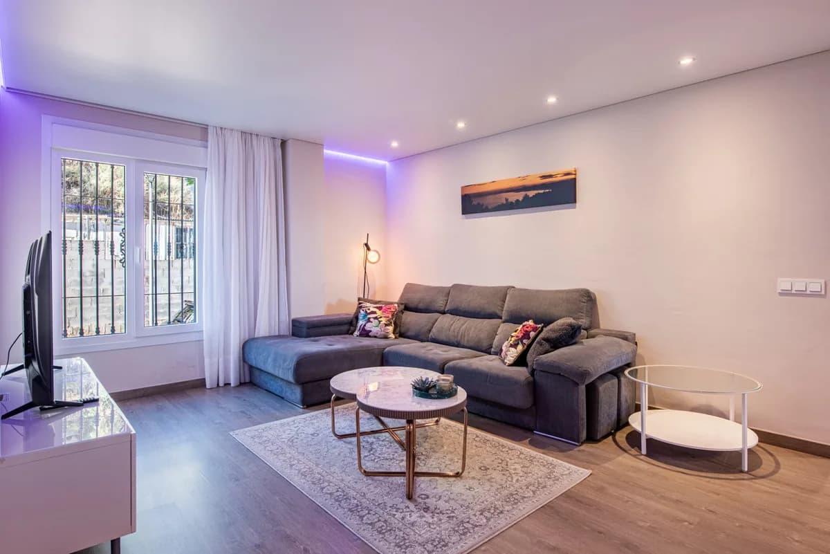 2 Bedroom Ground Floor Apartment for Sale in Benalmadena Pueblo, Málaga - Image 9