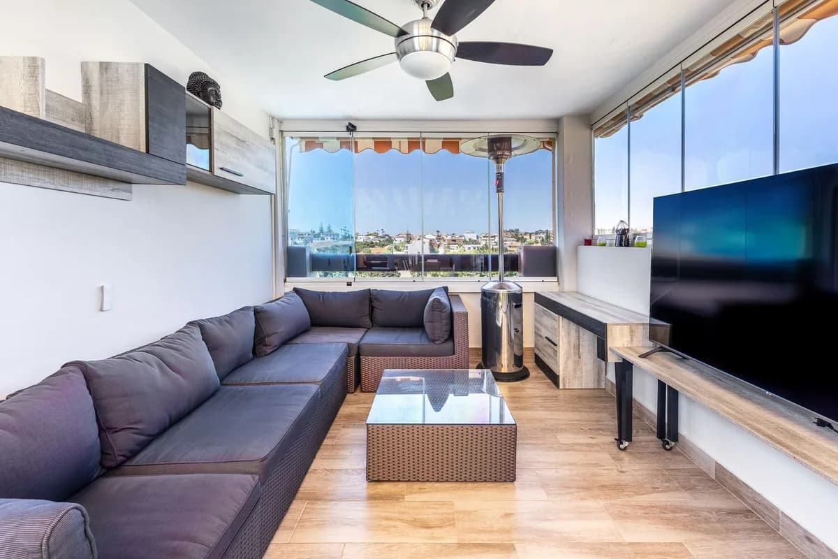 2 Bedroom Penthouse Duplex for Sale in Fuengirola, Málaga - Image 4