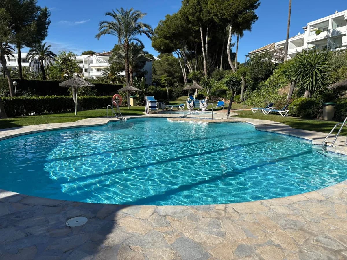3 Bedroom Semi-Detached House for Sale in Miraflores, Málaga - Image 6