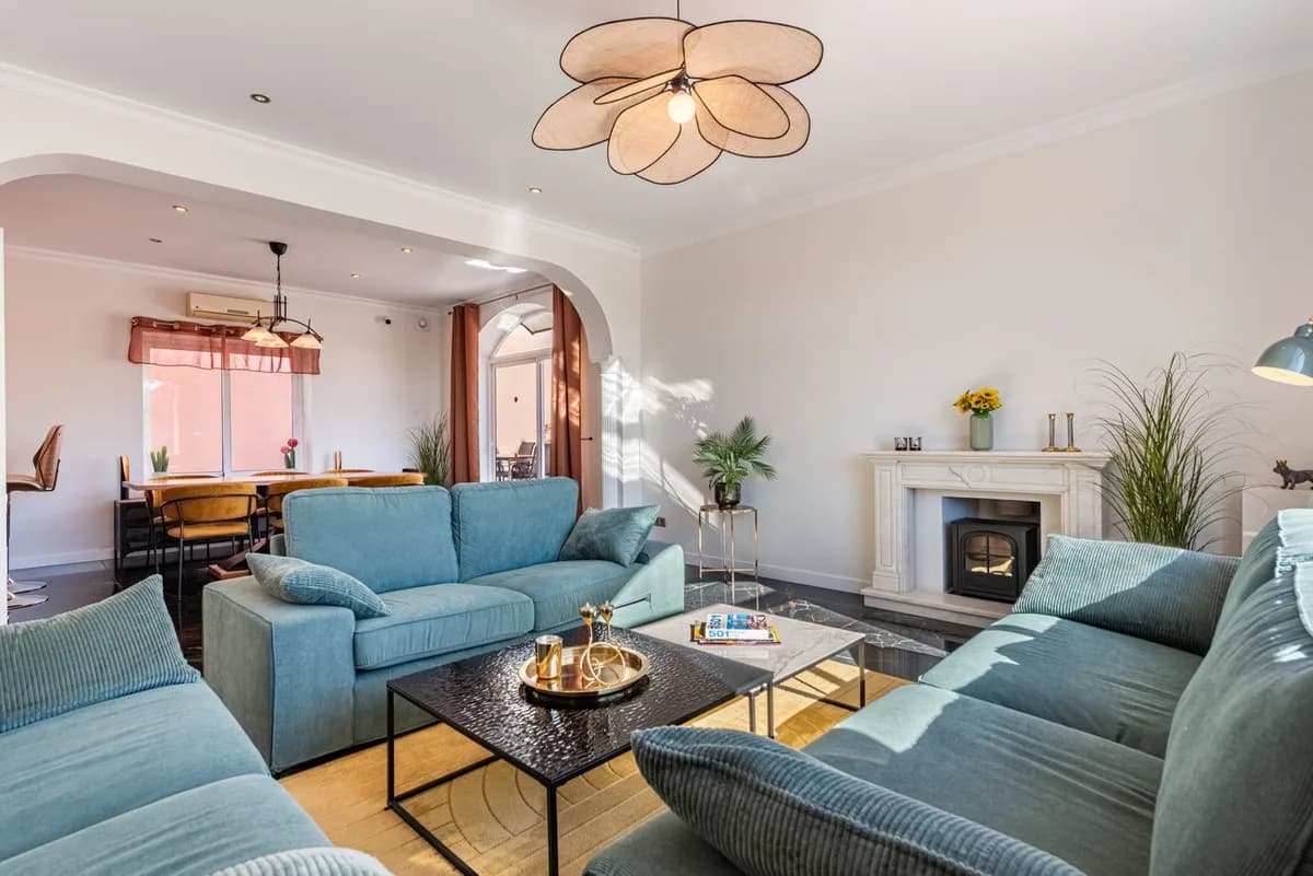 4 Bedroom Detached Villa for Sale in Torreblanca, Málaga - Image 5