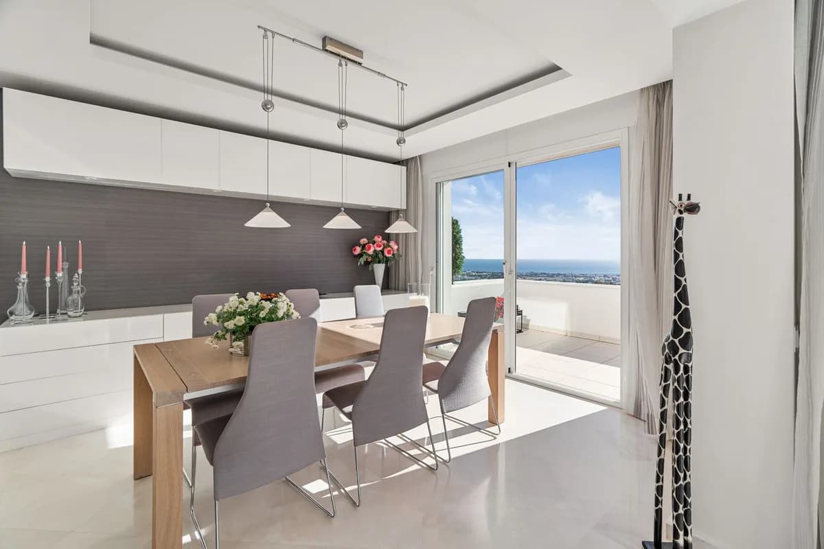 3 Bedroom Duplex for Sale in La Heredia, Málaga - Image 3